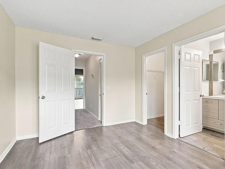 13521 S Indian River Dr #1003 — Photo 15
