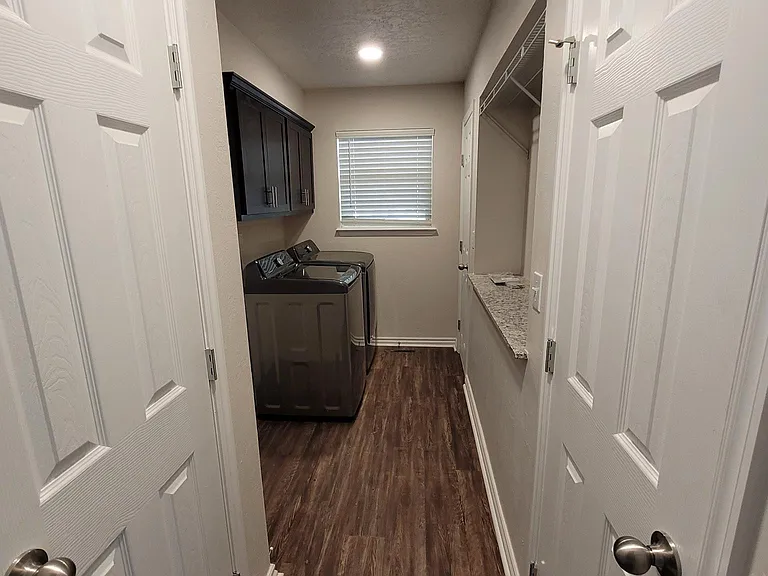 2214 Morgan Dr — Photo 5
