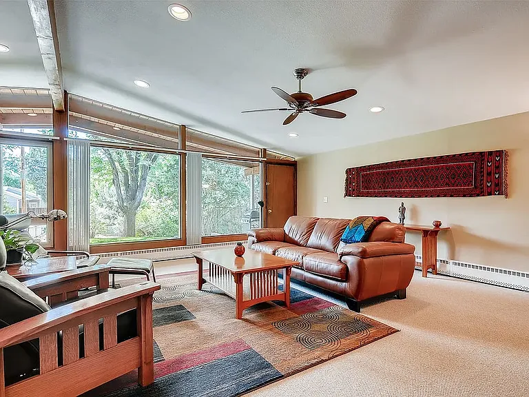 1375 Normandy Rd — Photo 13