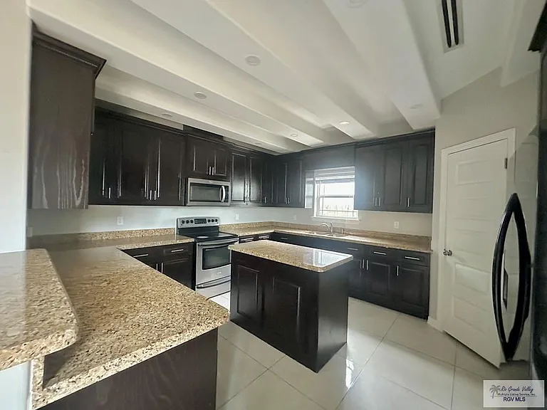 4030 Dalita Ct — Photo 8