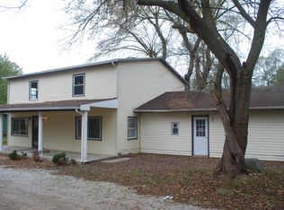 1943 Huey St, South Bend, IN 46628