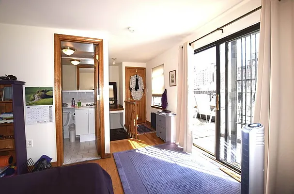 Rented by Street Realty Brokerage LLC | media 21