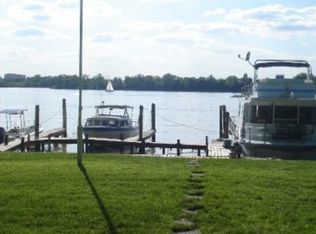 5627 Juniper Beach Rd, Prospect, KY 40059