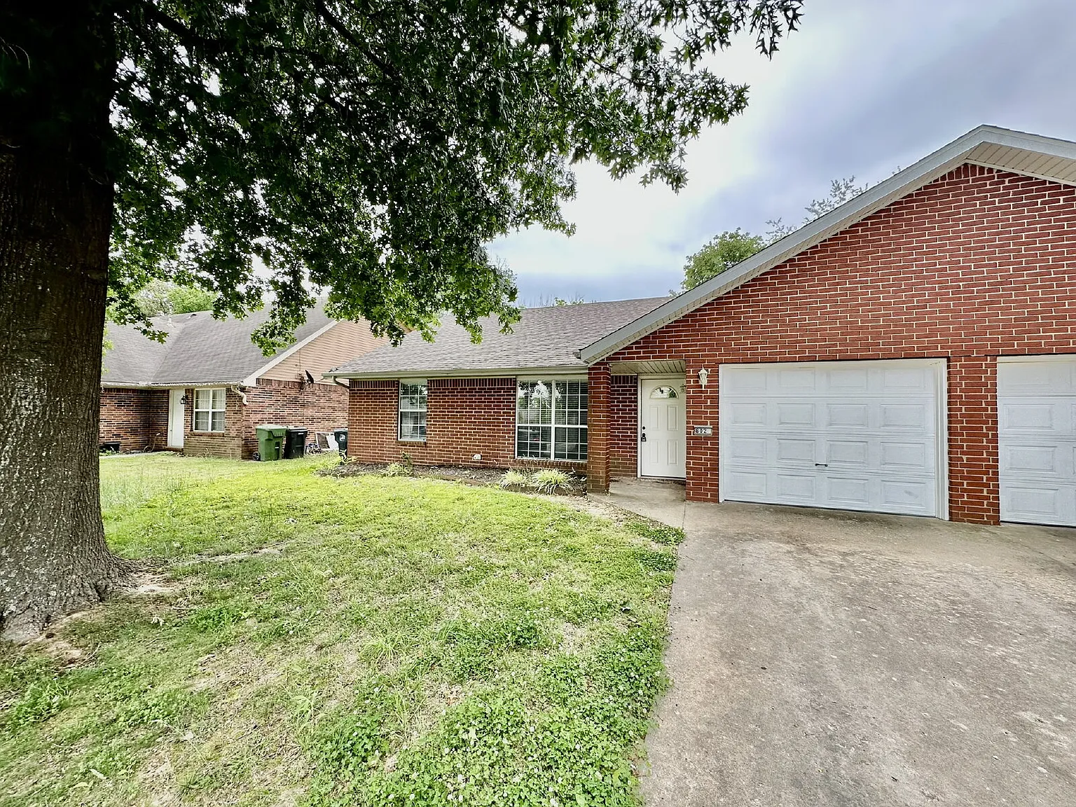 2 bed, 2.0 bath, 1246 sqft, $1,499 — Photo 1