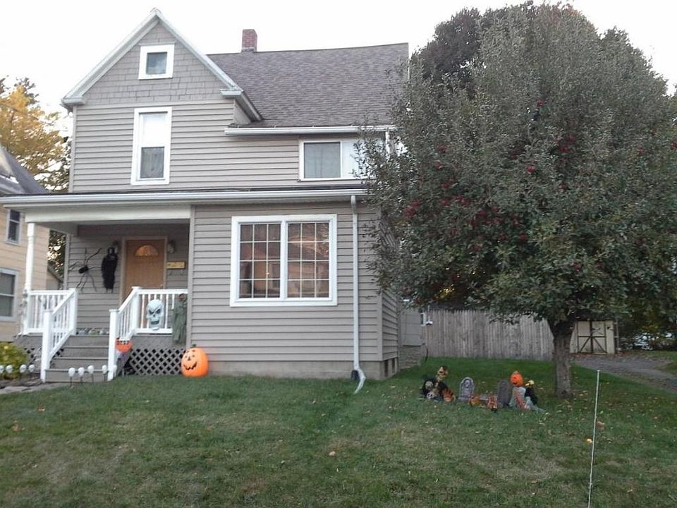1st image of 44 Tremont Ave