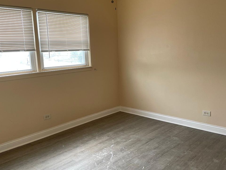 2nd image of 7349 W 57th St APT 16