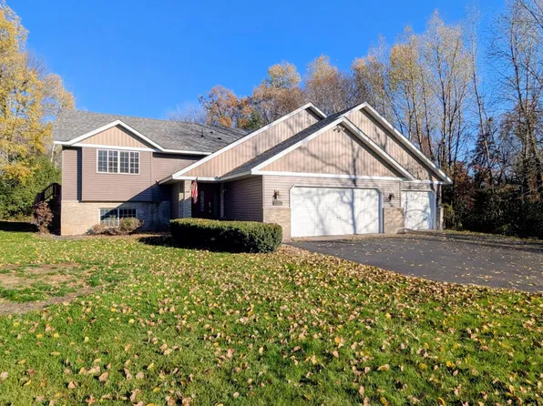 38150 Egret Trl, North Branch, MN 55056
