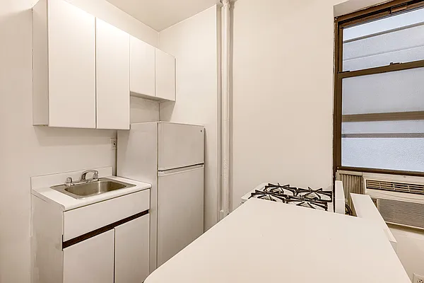 Rented by REAL New York | media 13