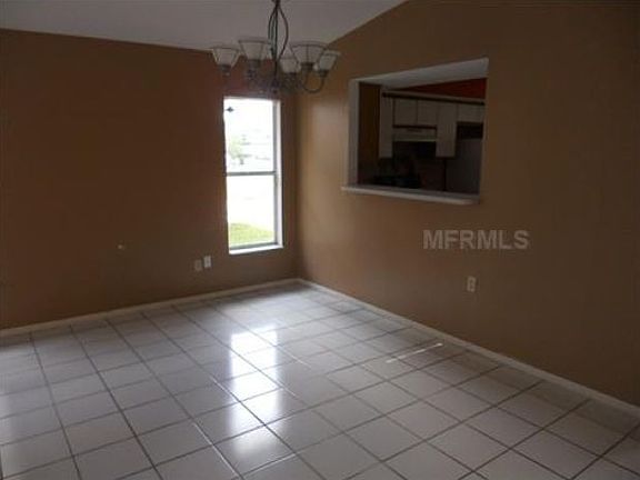 3rd image of 188 Coral Reef Cir
