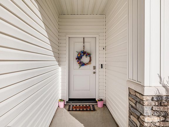 2nd image of 1765 Conner St