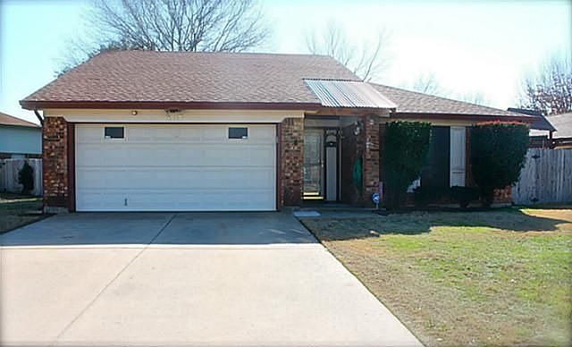 1st image of 1517 Hunting Green Dr
