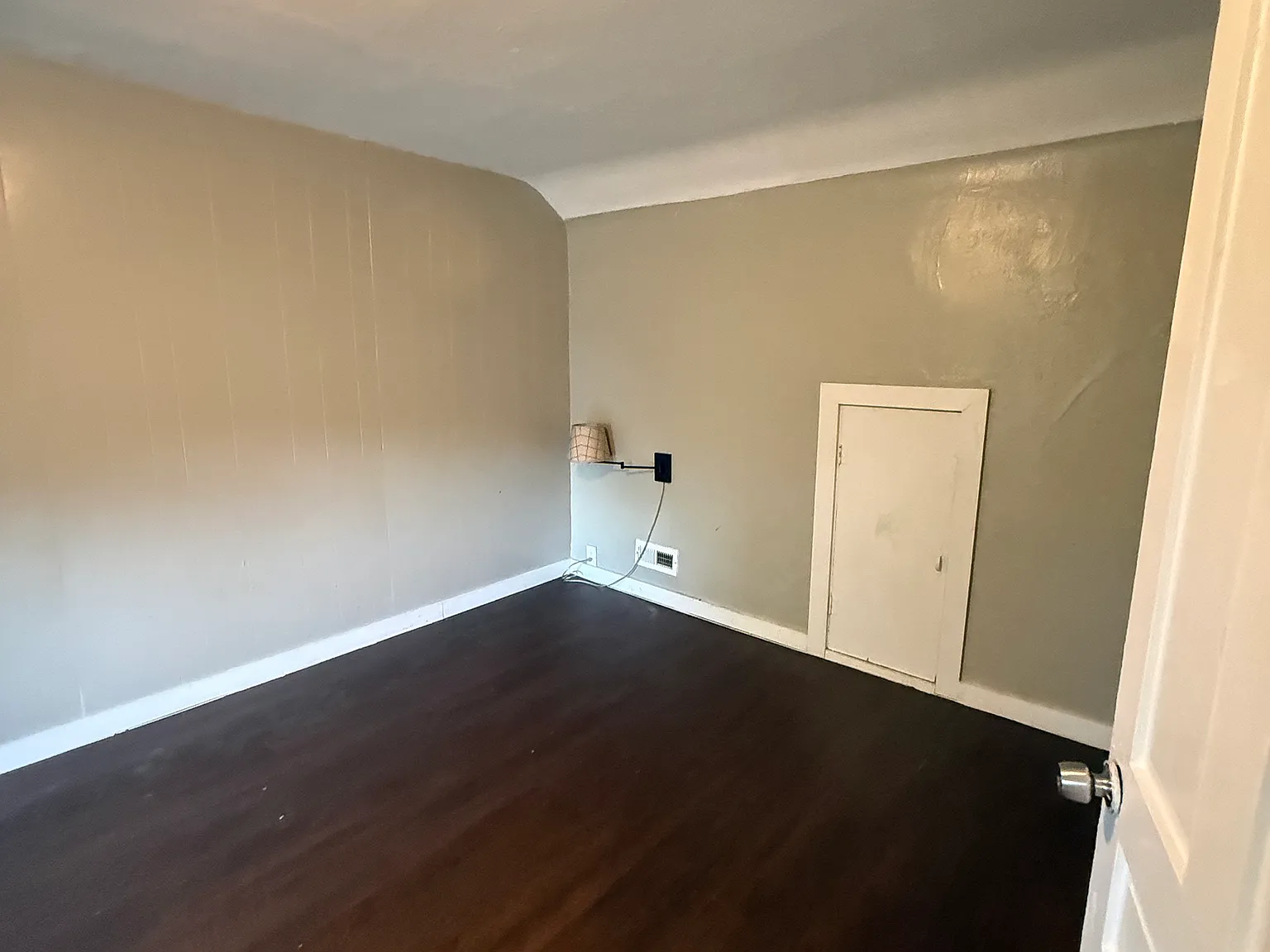 3 bed, 1600 sqft, $1,500 — Photo 3