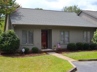 1446 Grantland Pl, Greensboro, NC 27410