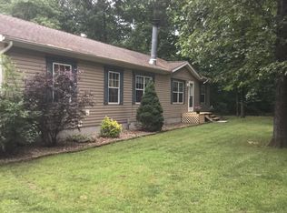 120 Myers Rd, Walnut Hill, IL 62893