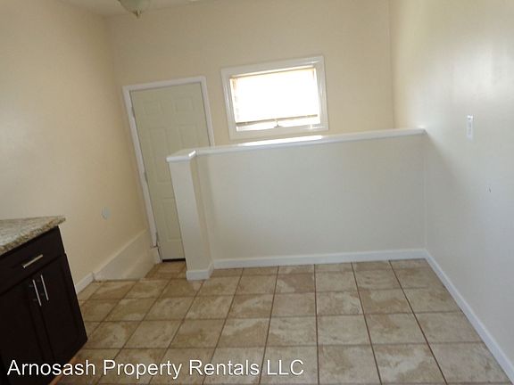 5th image of 30755 Middlebury St