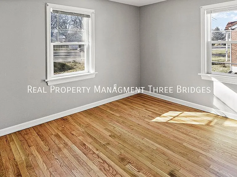 1180 S New Florissant Rd — Photo 15