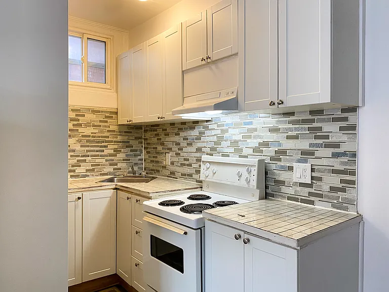 301 Wilbrod St — Photo 39