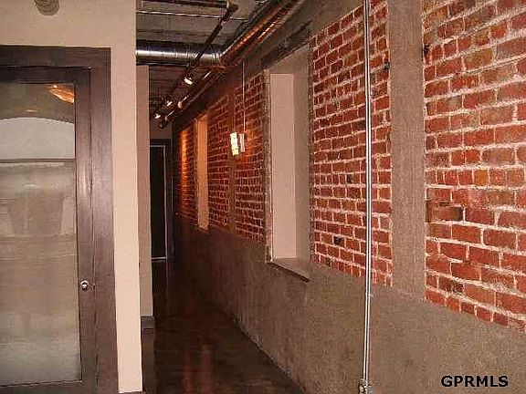5th image of 1502 Jones St #3J