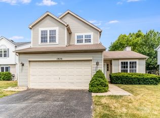 1826 Pebblestone Dr, Romeoville, IL 60446