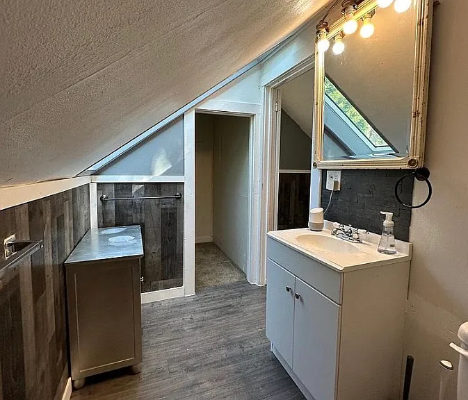 1026 Sycamore St #1026 — Photo 30