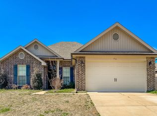 7761 Brierfield Dr E, Southaven, MS 38672