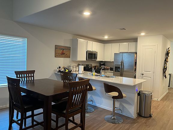3rd image of 776 Delany Cove Ct