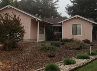 1679 Centurion Dr, Santa Rosa, CA 95403