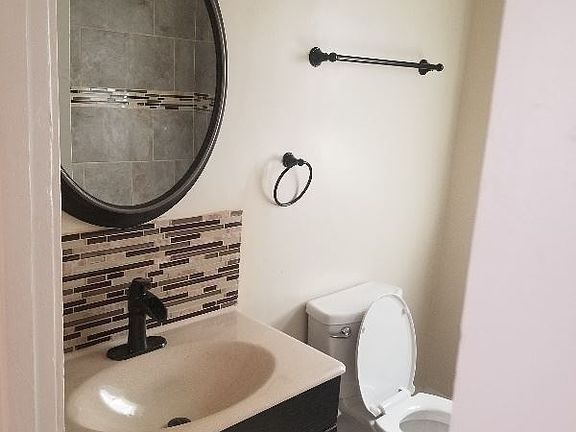 3rd image of 7538 S Evans Ave Fl 2