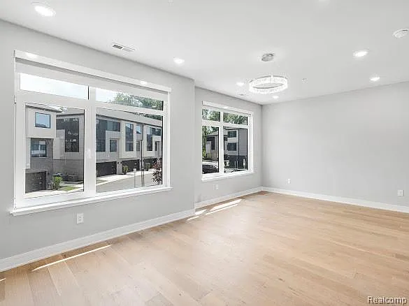 953 Smart Town Dr — Photo 10