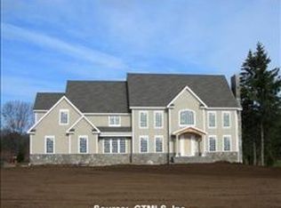 5 Country Rd, Unionville, CT 06085