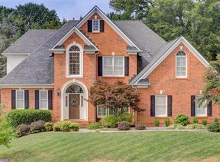 9161 Hailes Abbey Ln, Knoxville, TN 37922