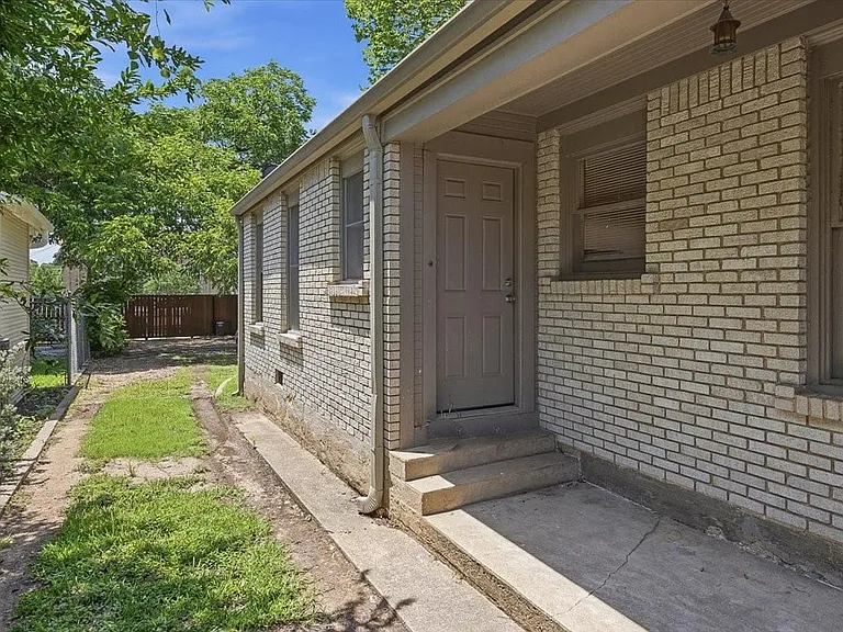4617 Lafayette Ave — Photo 25