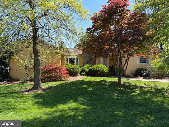 1st image of 444 Donegal Springs Rd
