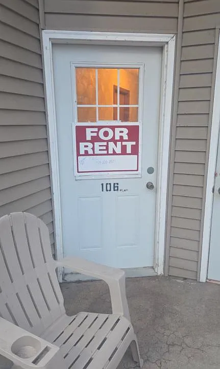 106 S Main St #9