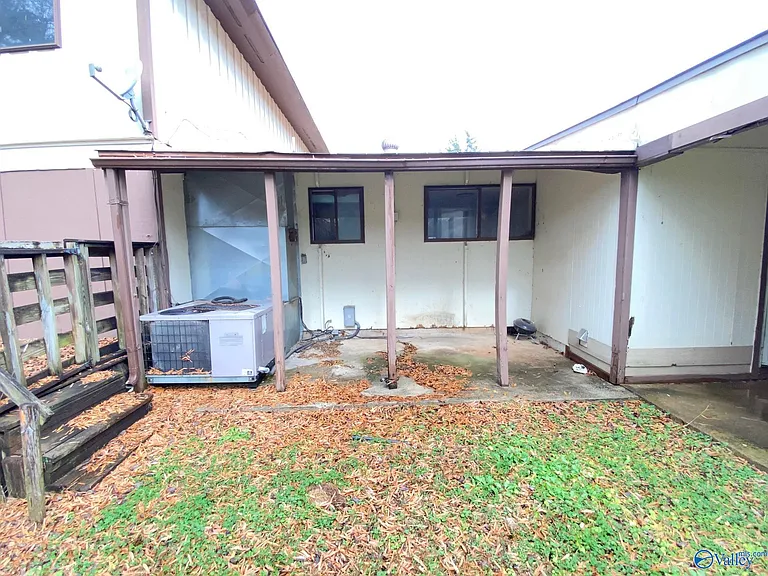 6005 Ellington Rd NW — Photo 36