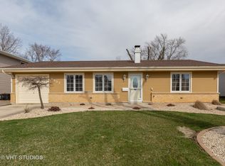 2037 Greenfield Rd, Hoffman Estates, IL 60169