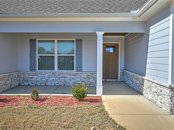 3rd image of 86 Lee Road 2229