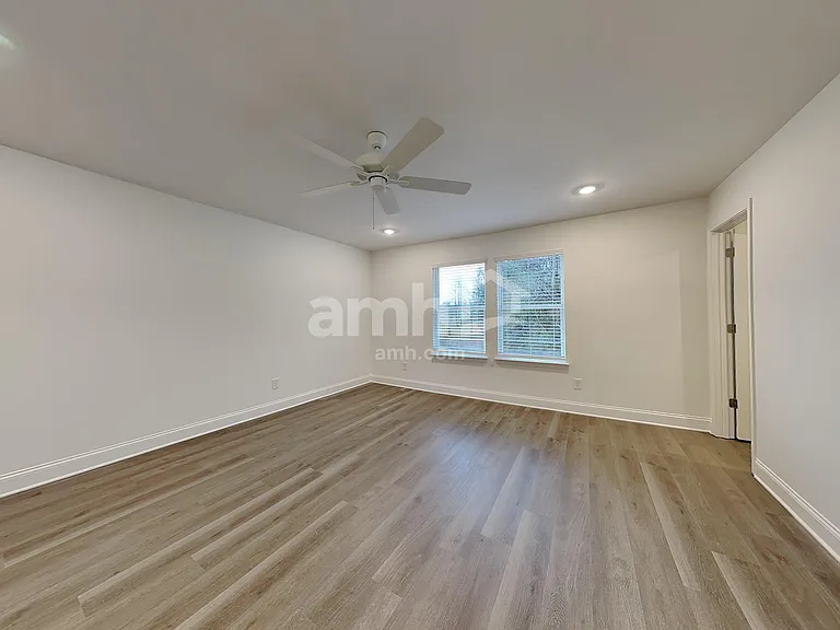 430 Hickory Pointe Loop — Photo 11