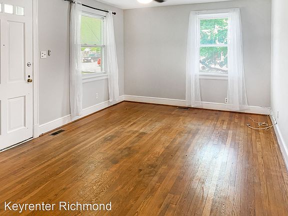 3rd image of 4511 Maverick Ave