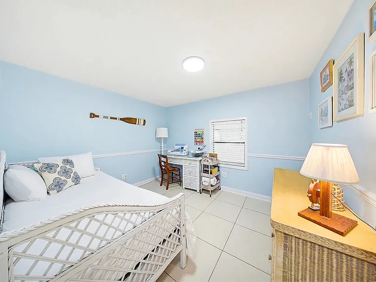313 Avenue D — Photo 15