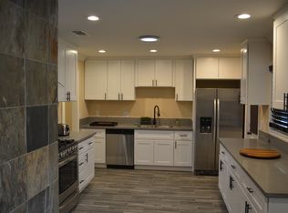 24 La Salle St, Redlands, CA 92374
