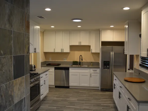 24 La Salle St, Redlands, CA 92374