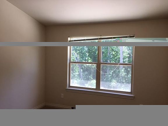 5th image of 3932 Cloverlane Dr
