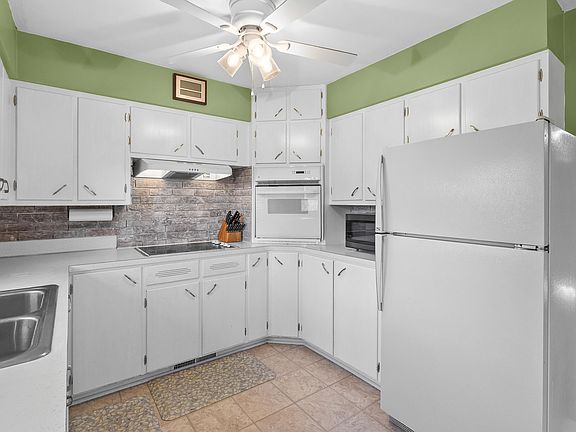 5th image of 6453 N 12th St