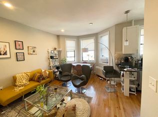 41 Edgerly Rd APT 42, Boston, MA 02115
