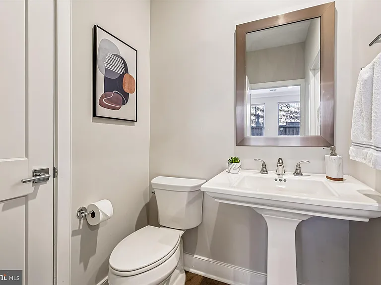 10340 Grosvenor Pl — Photo 27