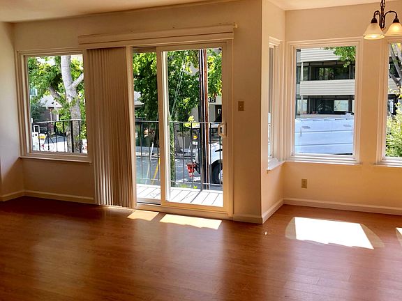 3rd image of 1422 Floribunda Ave APT 3
