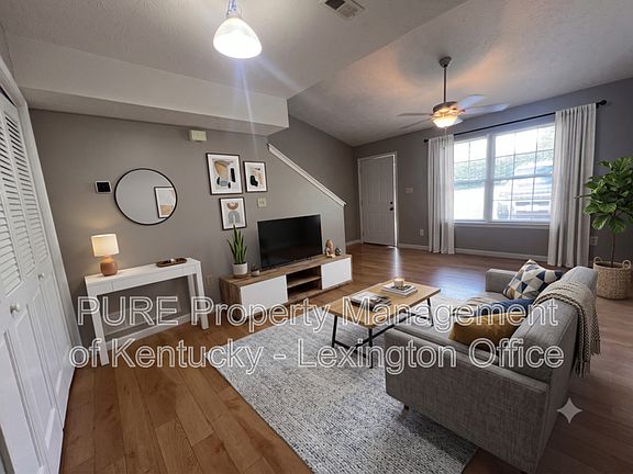 2nd image of 1100 Horsemans Ln APT 52