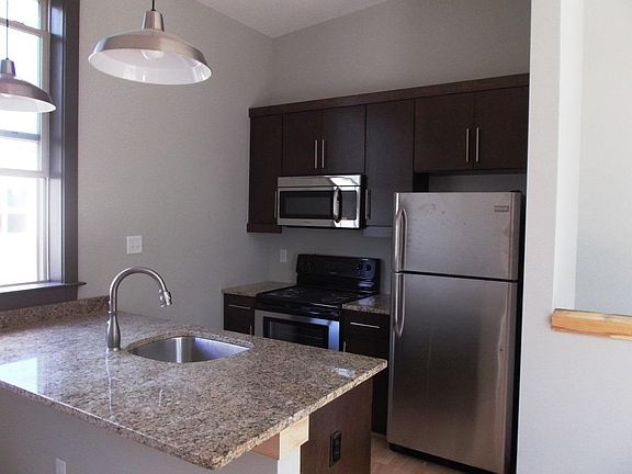 5th image of 1125 Bainbridge St APT 18