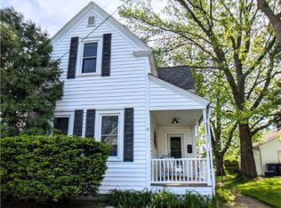 1440 Graber Dr, Lakewood, OH 44107